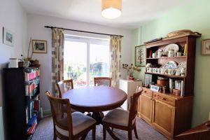Dining Room- click for photo gallery